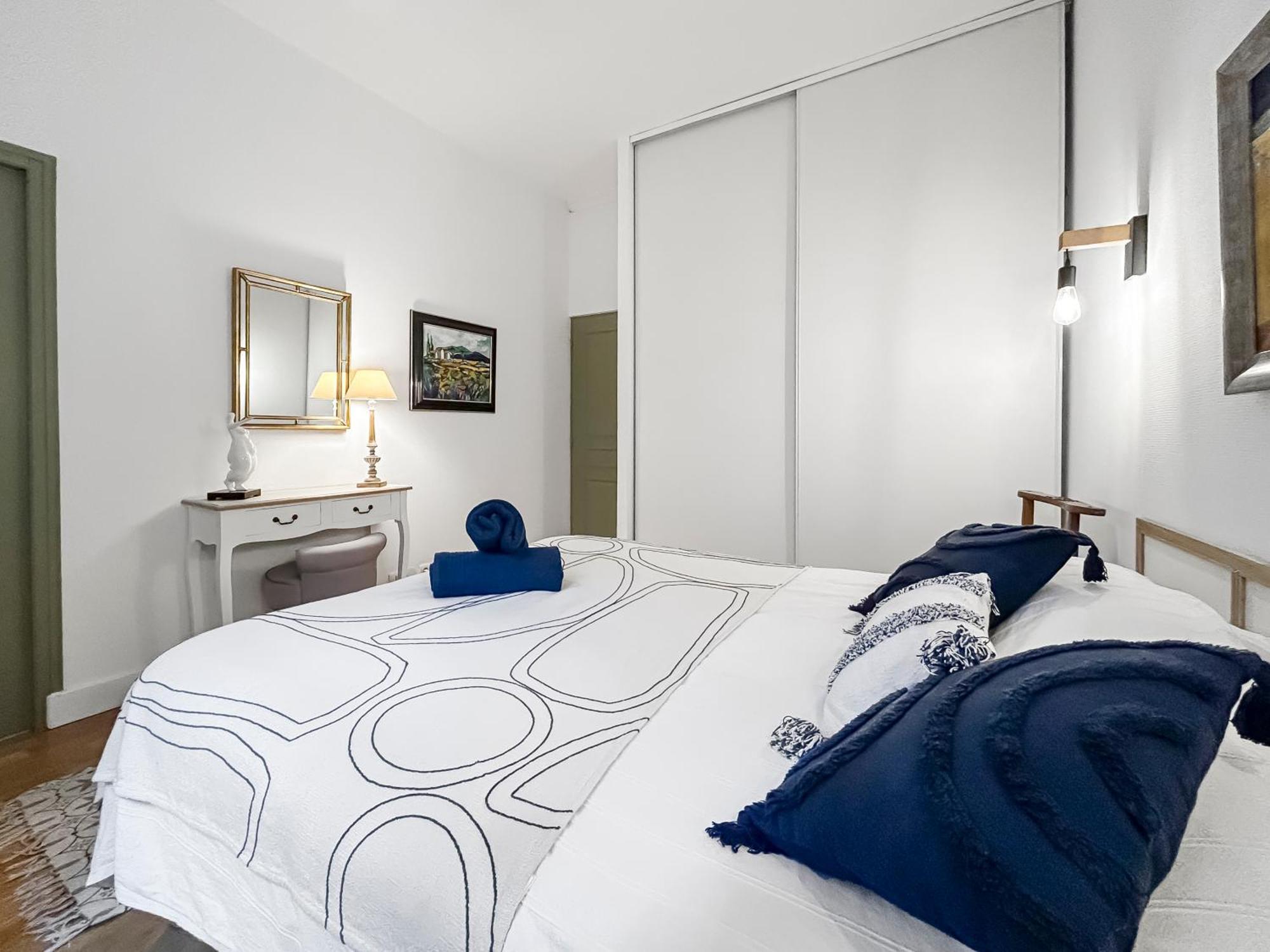 Апартаменты Nid Douillet Au Coeur D'Юзес Экстерьер фото